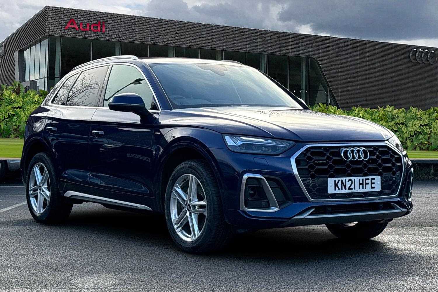 Main listing image - Audi Q5