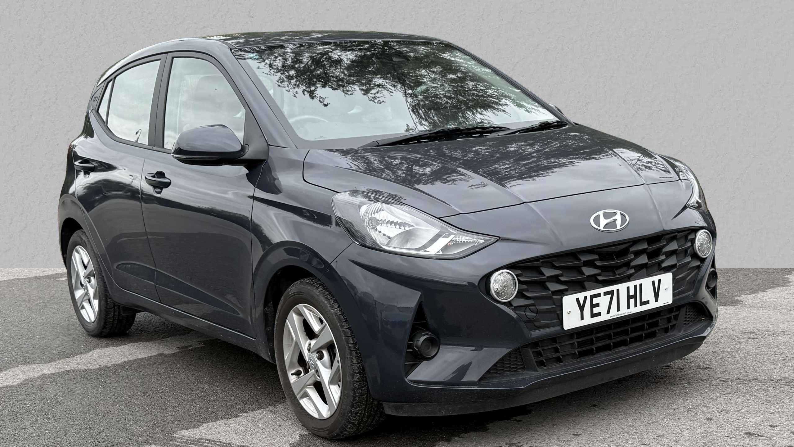 Main listing image - Hyundai i10