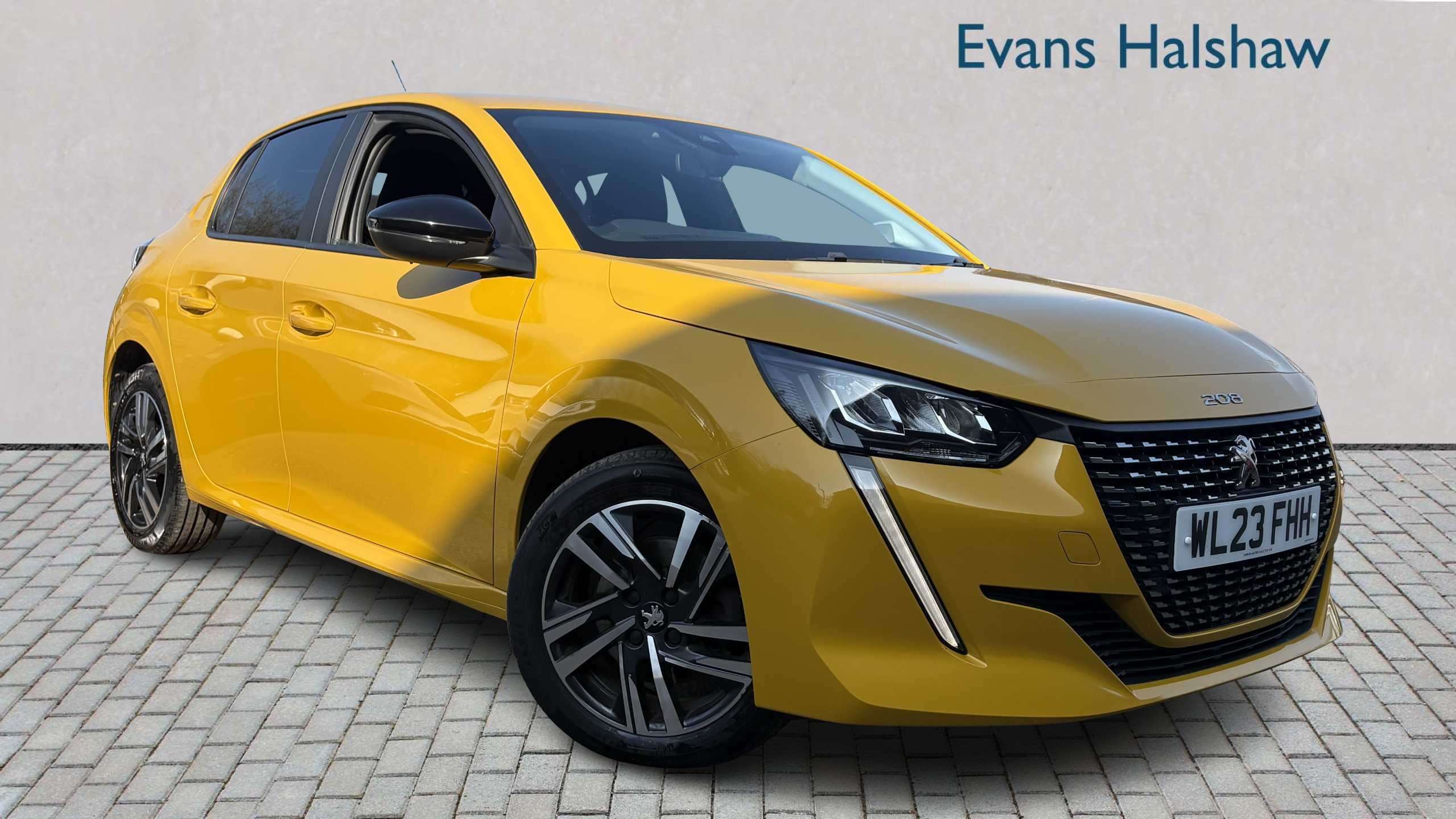 Main listing image - Peugeot 208