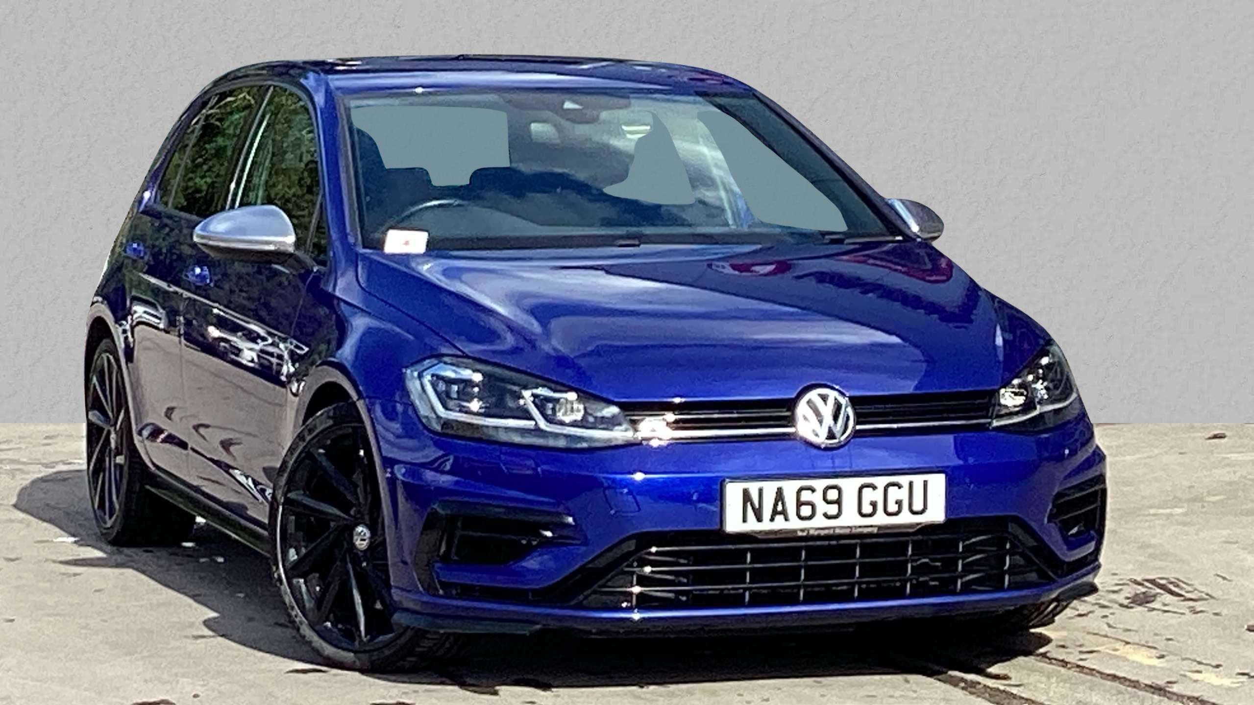 Main listing image - Volkswagen Golf R