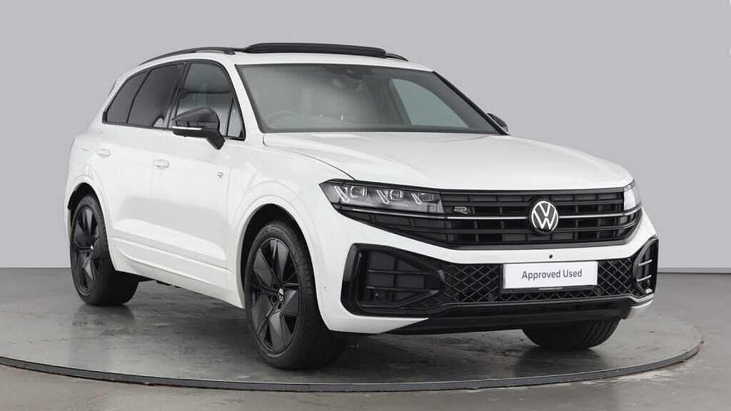 Main listing image - Volkswagen Touareg