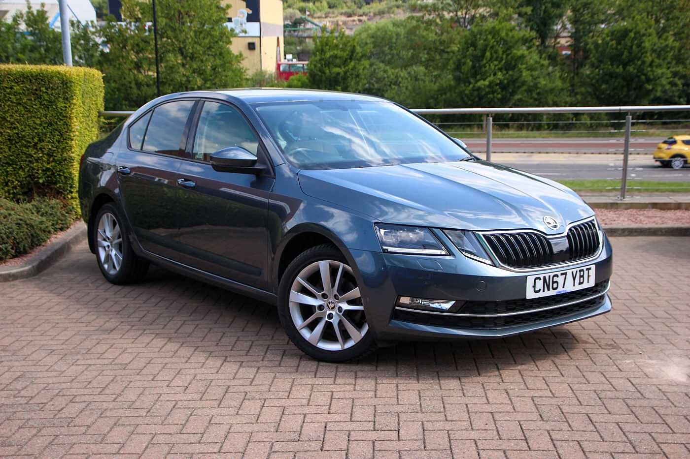 Main listing image - Skoda Octavia