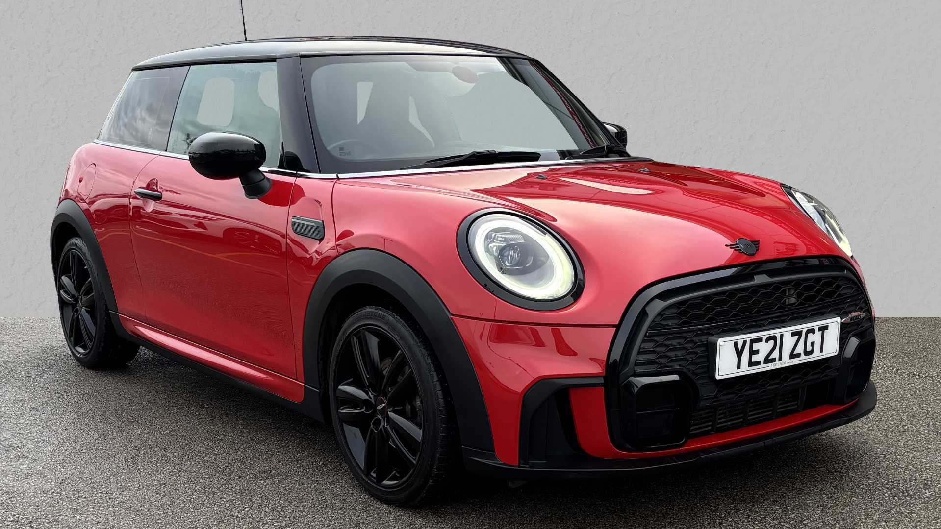 Main listing image - MINI Hatchback