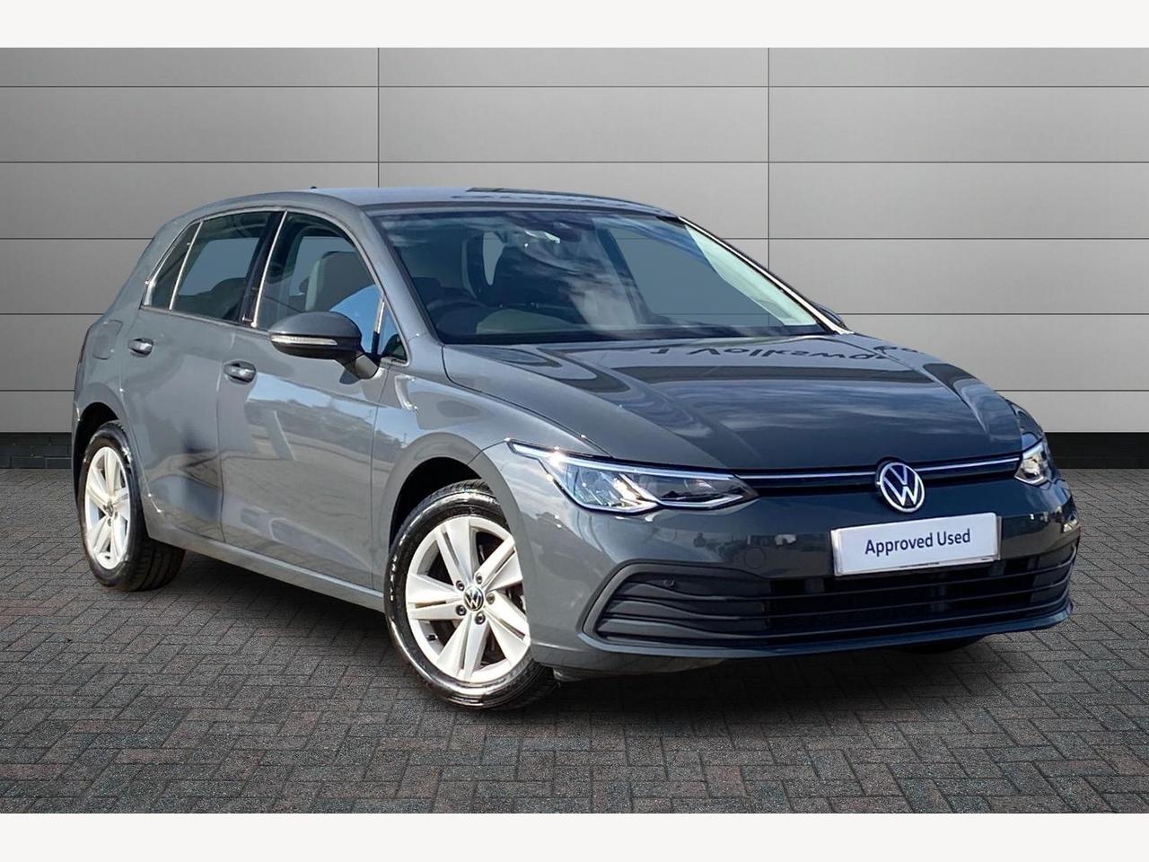 Main listing image - Volkswagen Golf