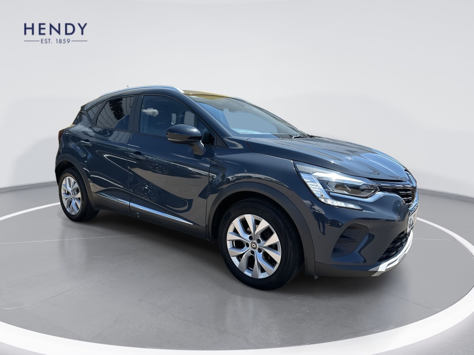 Main listing image - Renault Captur
