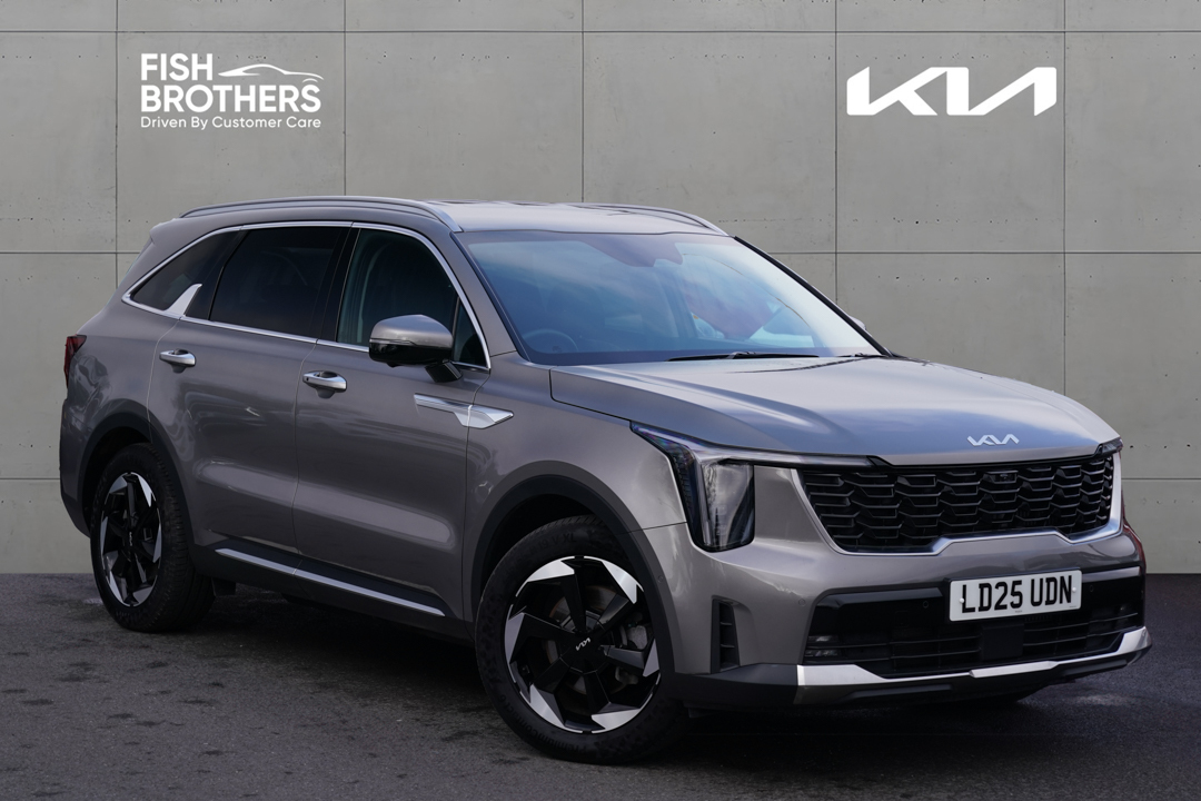 Main listing image - Kia Sorento