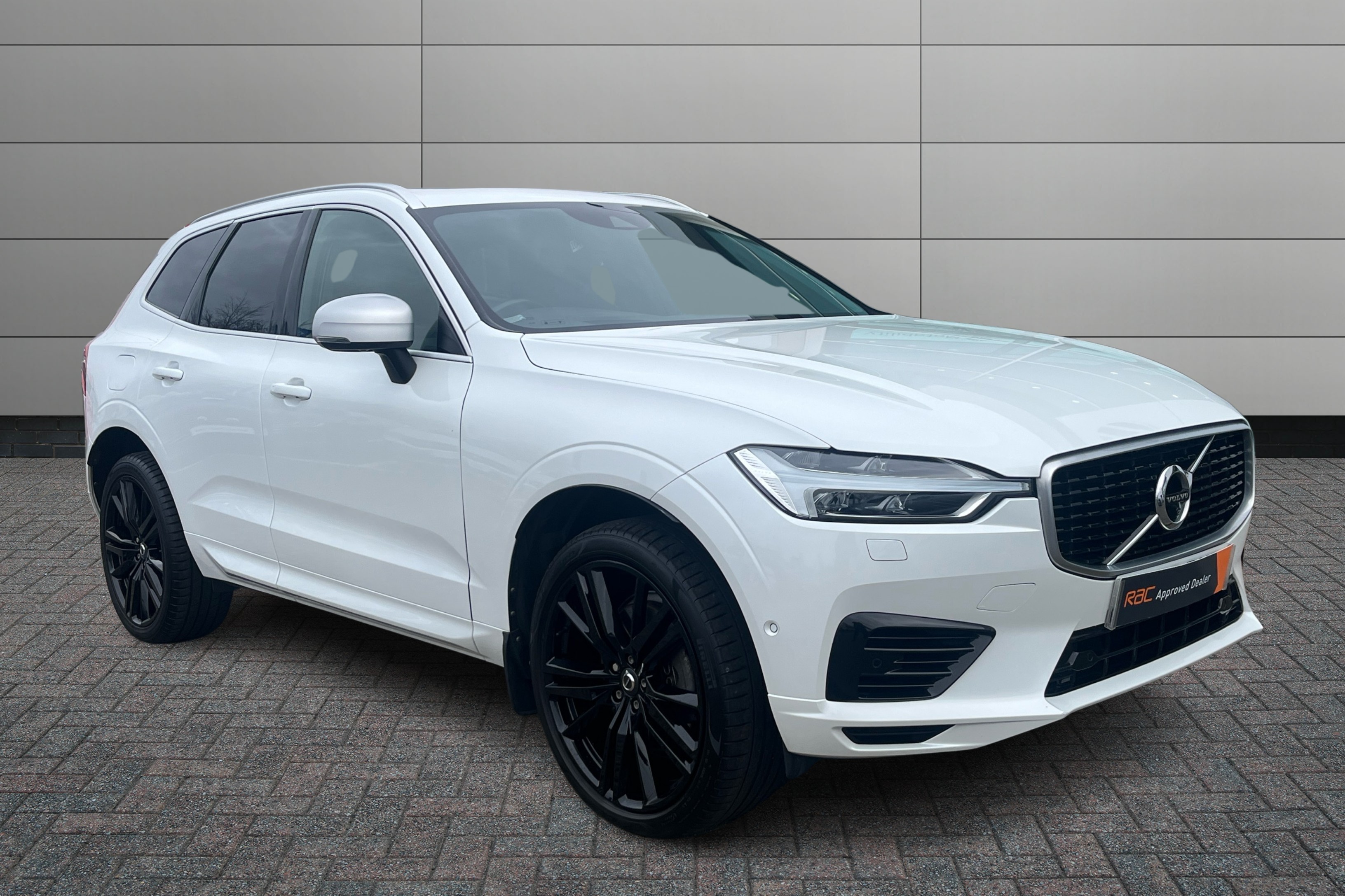 Main listing image - Volvo XC60