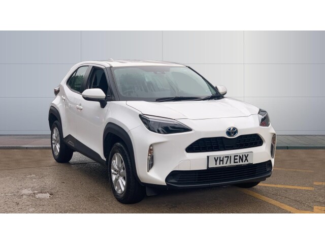 Main listing image - Toyota Yaris Cross