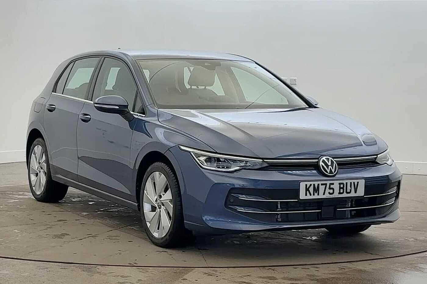 Main listing image - Volkswagen Golf