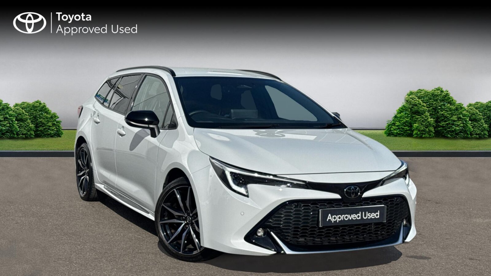 Main listing image - Toyota Corolla Touring Sport