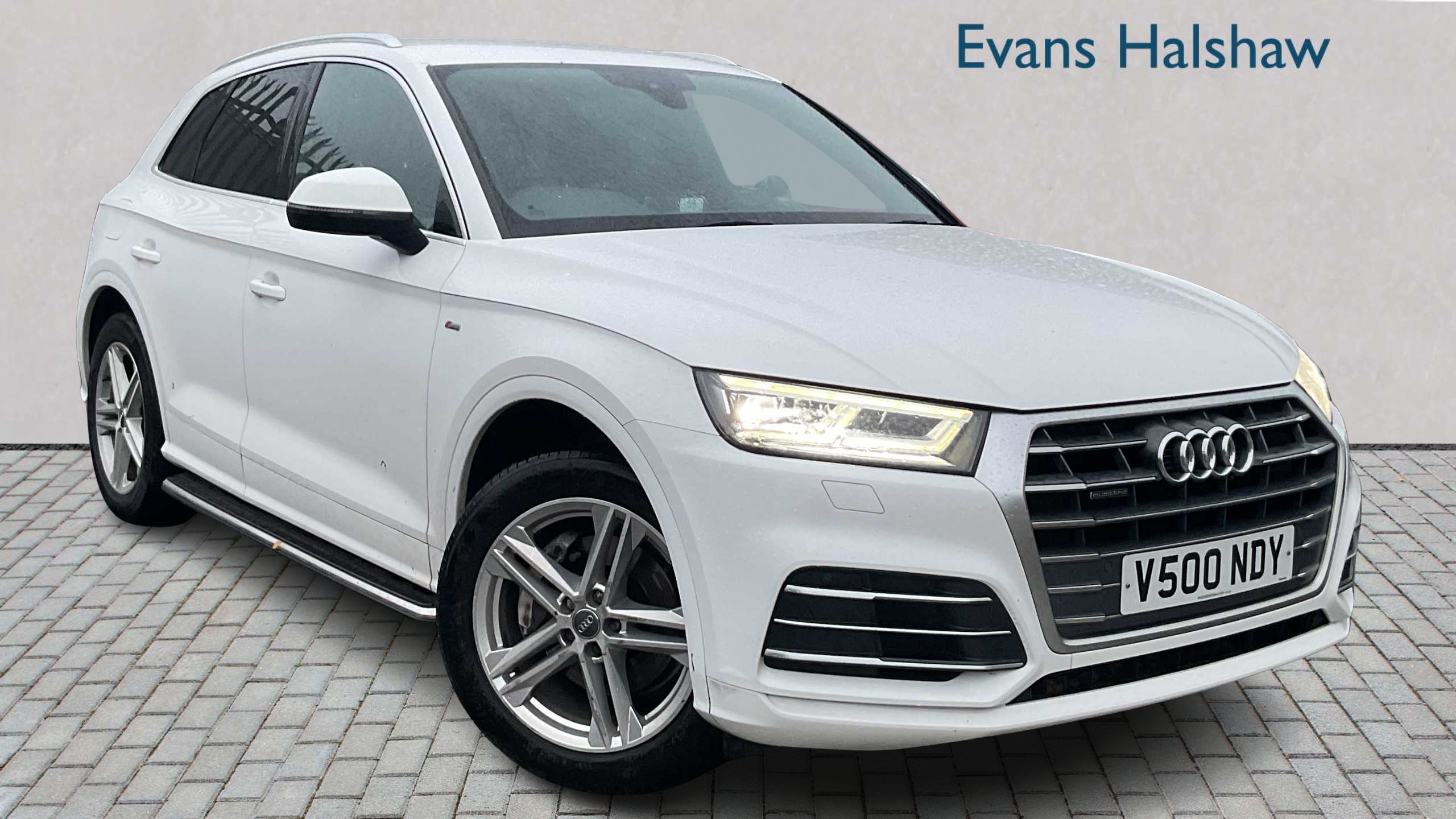 Main listing image - Audi Q5