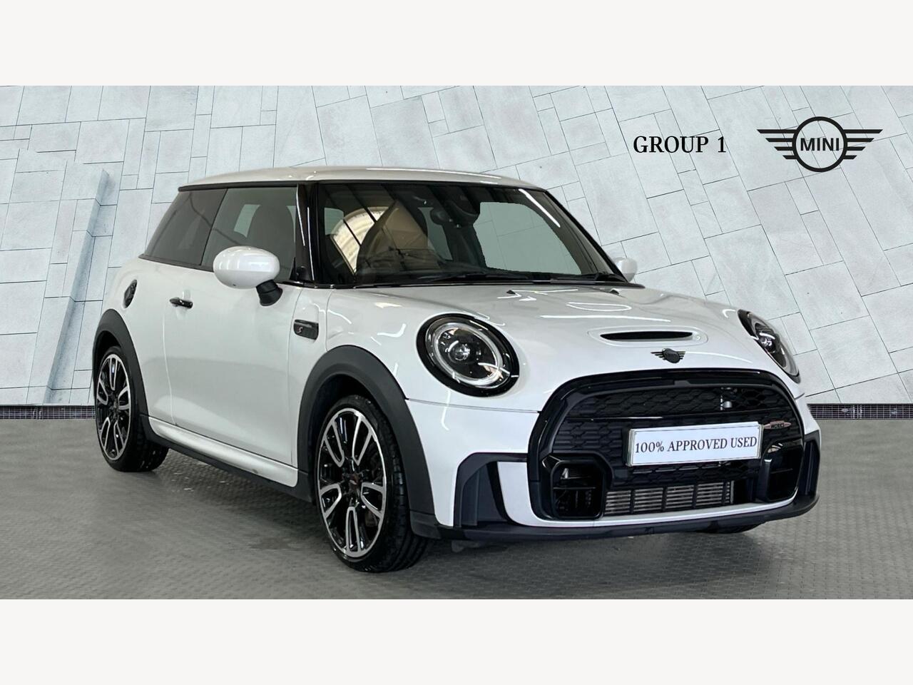 Main listing image - MINI Hatchback