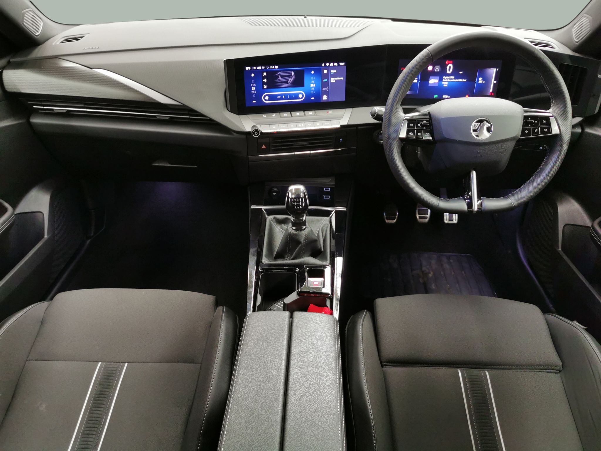 Main listing image - Vauxhall Astra