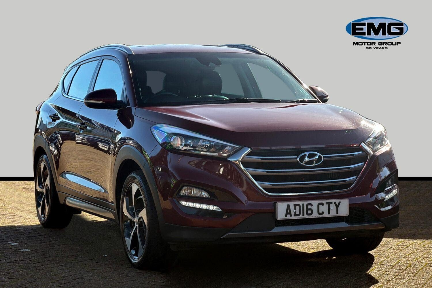 Main listing image - Hyundai Tucson