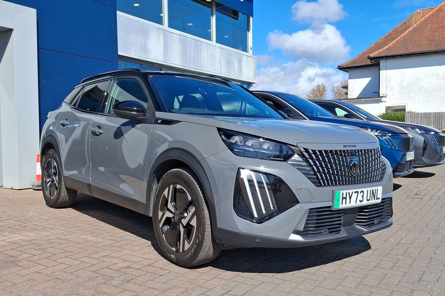 Main listing image - Peugeot e-2008