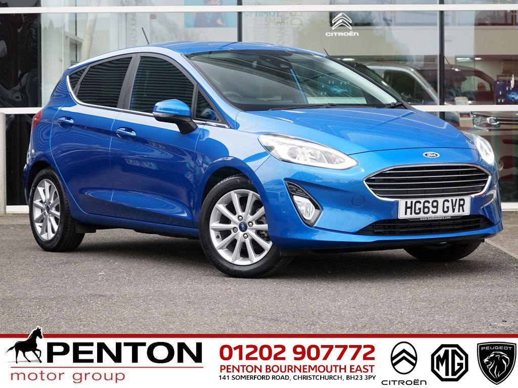 Main listing image - Ford Fiesta