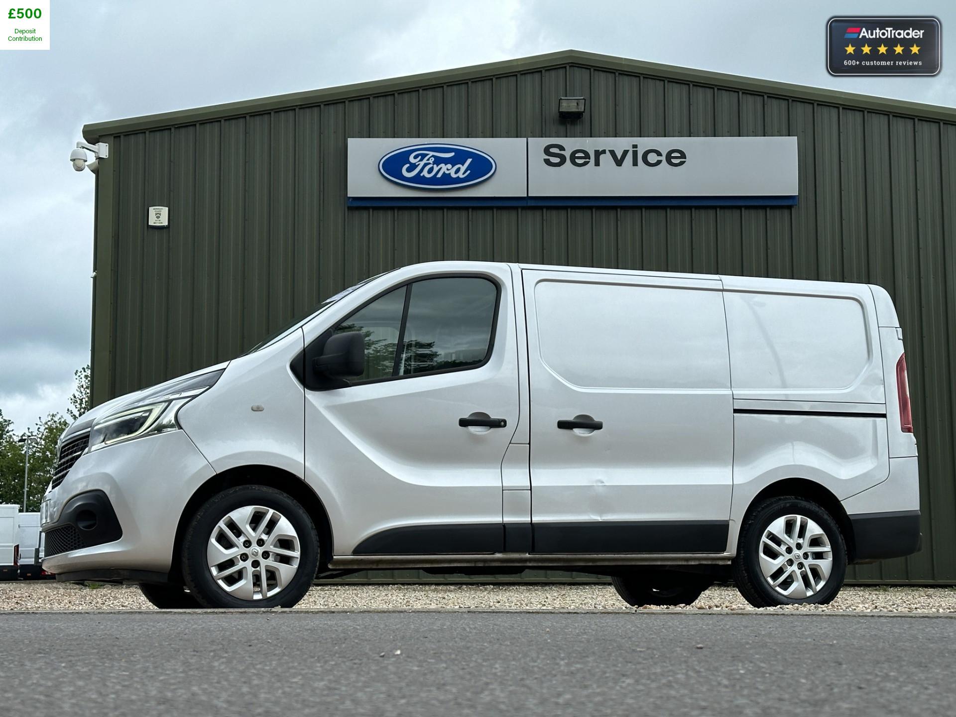 Main listing image - Renault Trafic