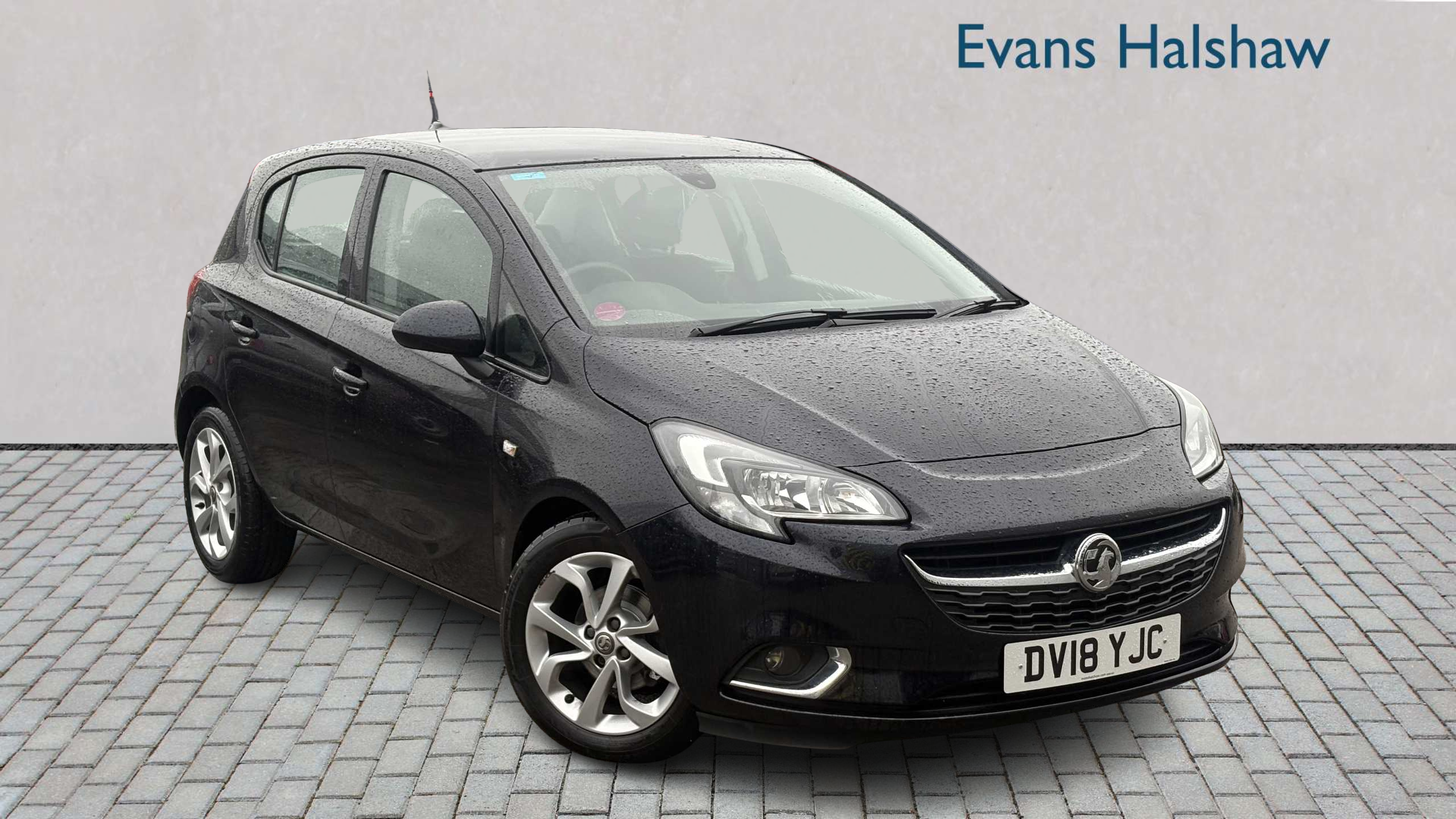 Main listing image - Vauxhall Corsa