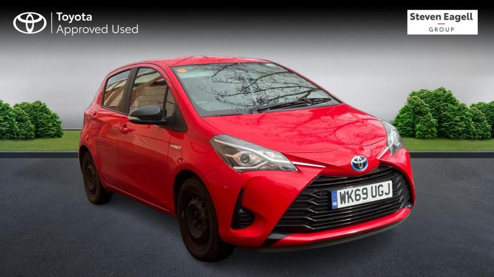 Main listing image - Toyota Yaris