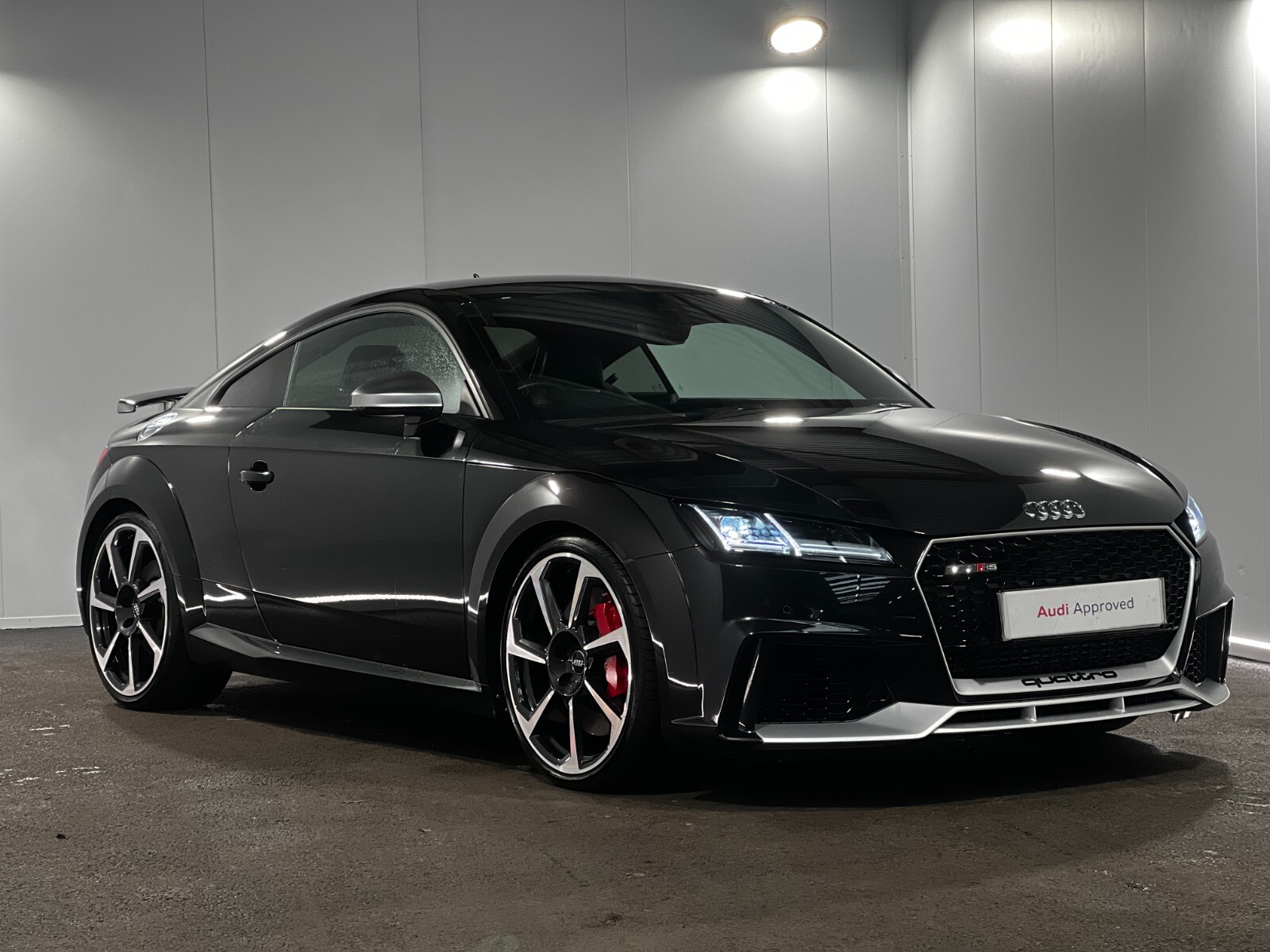 Main listing image - Audi TT RS