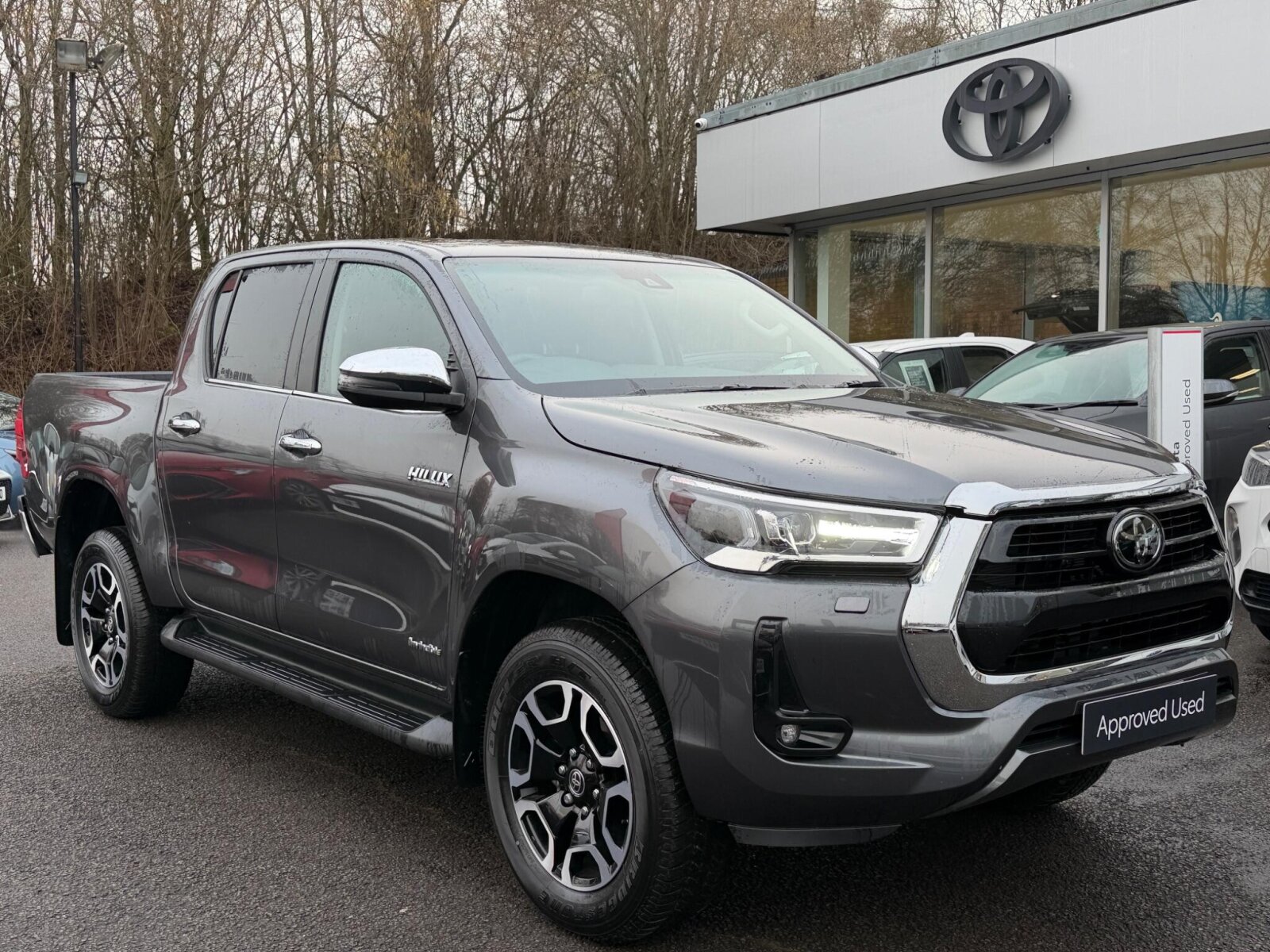 Main listing image - Toyota Hilux