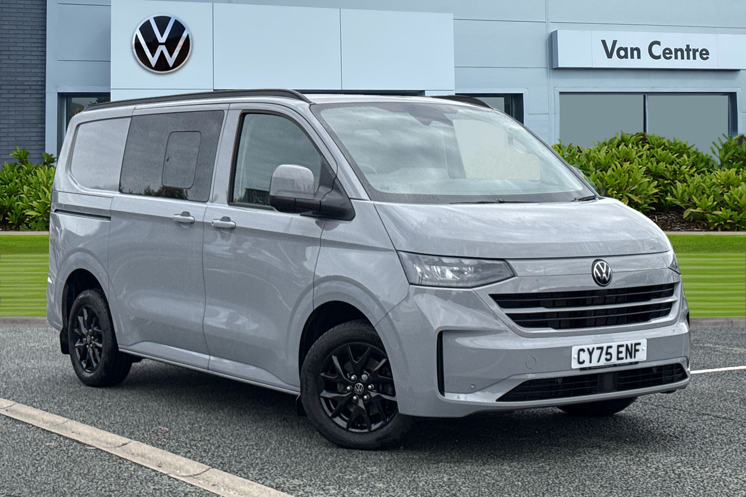 Main listing image - Volkswagen Transporter