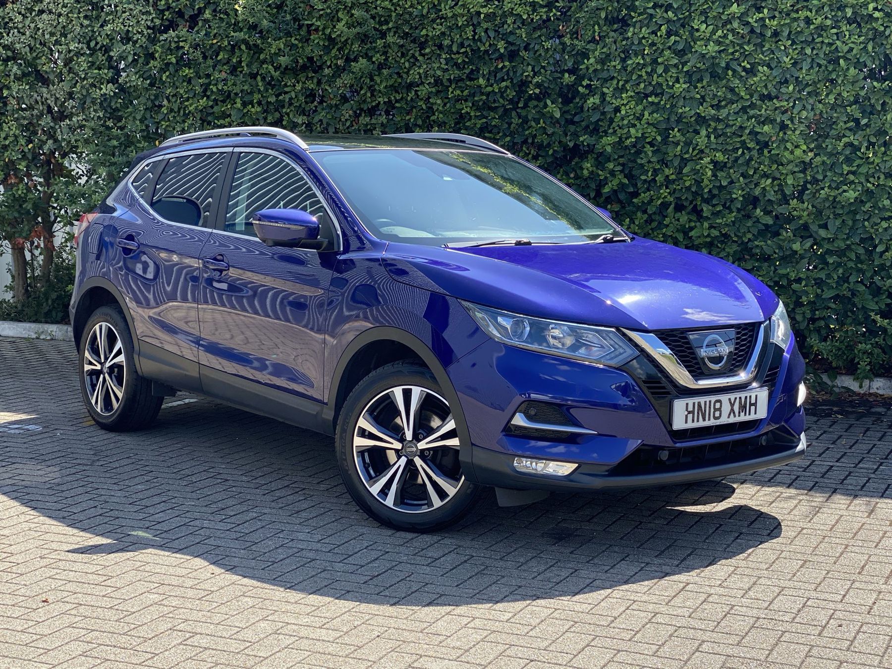 Main listing image - Nissan Qashqai
