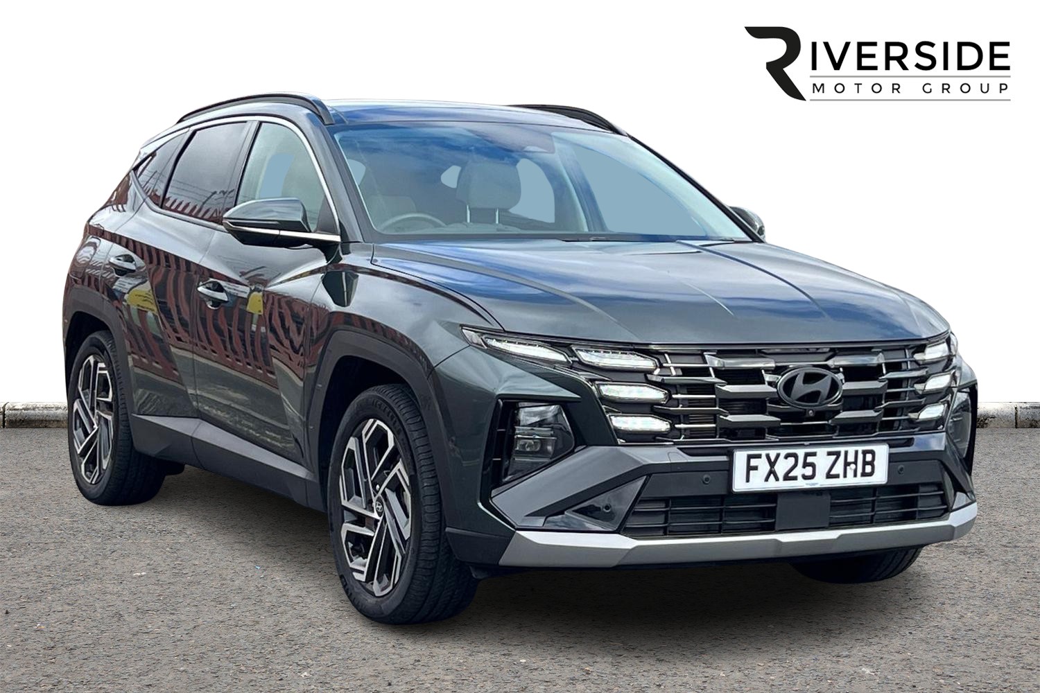 Main listing image - Hyundai Tucson