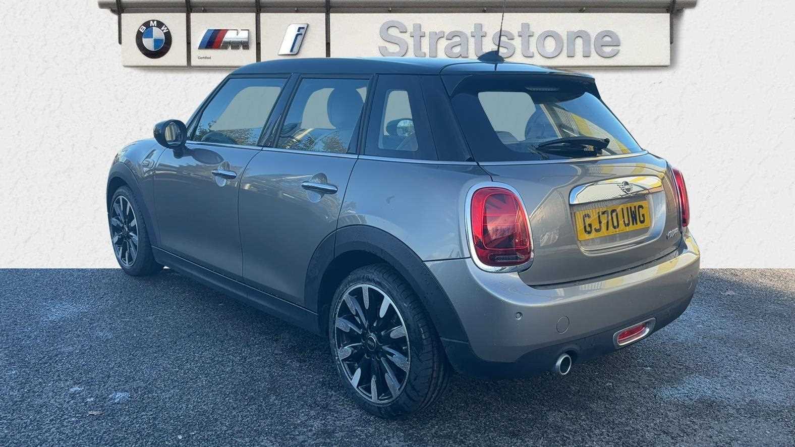 Main listing image - MINI Hatchback 5dr