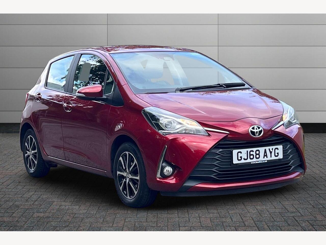 Main listing image - Toyota Yaris