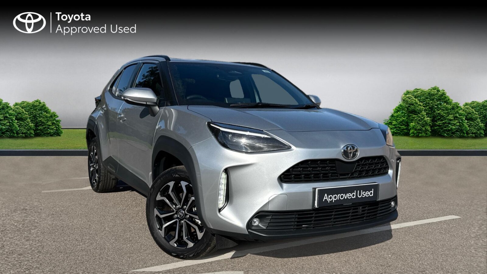 Main listing image - Toyota Yaris Cross