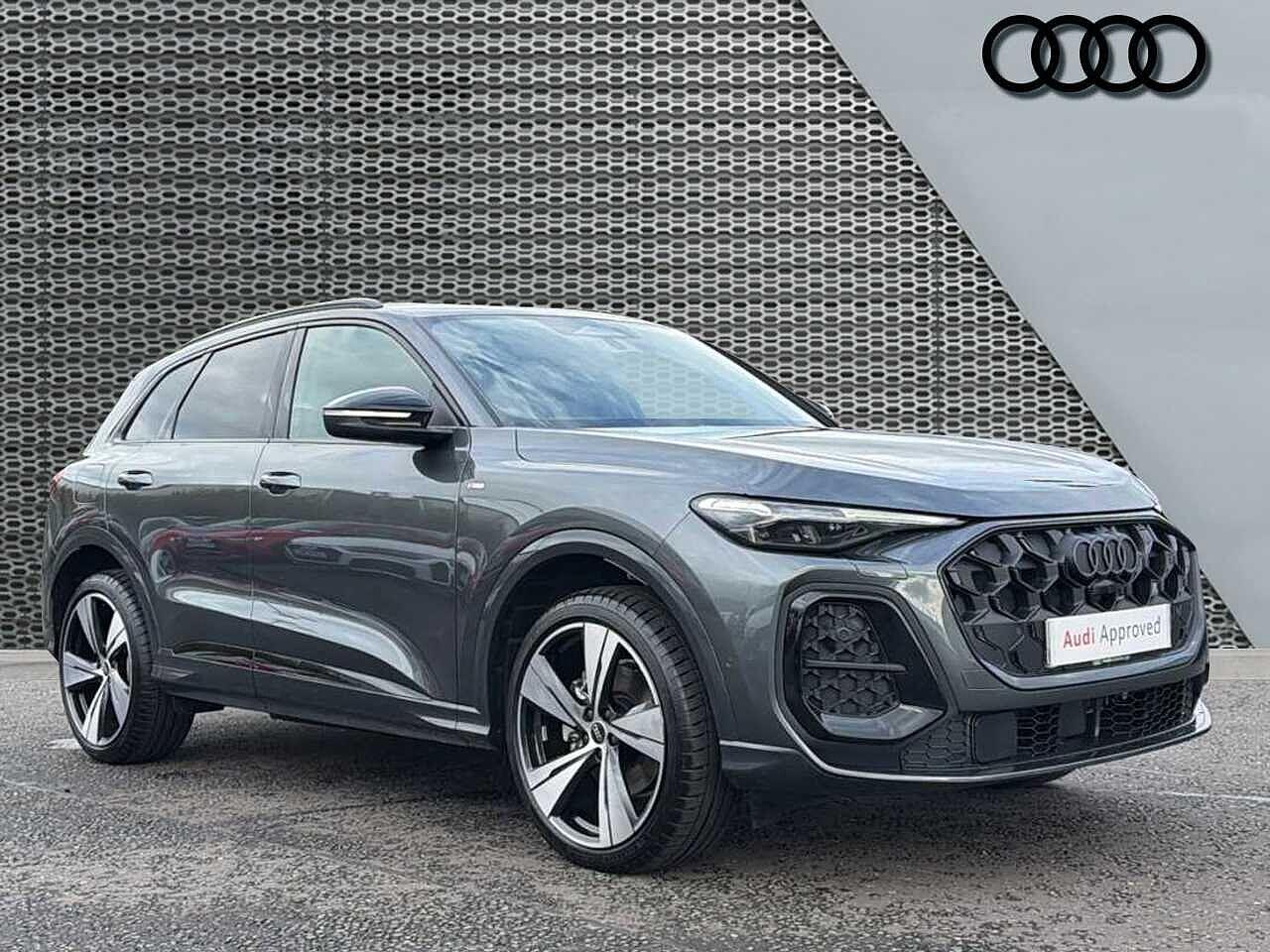 Main listing image - Audi Q5