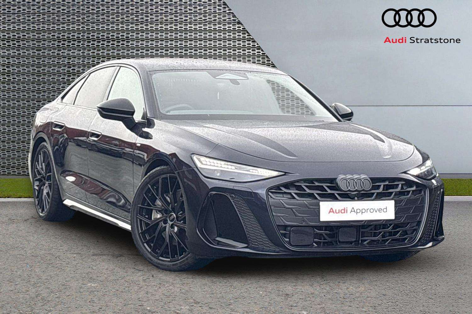 Main listing image - Audi A6