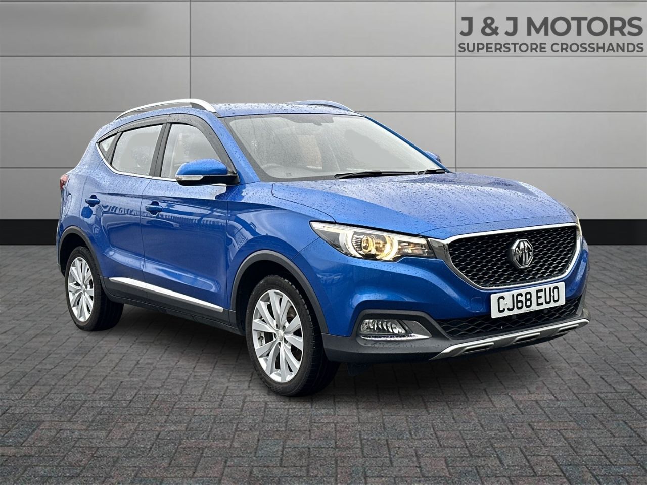 Main listing image - MG ZS