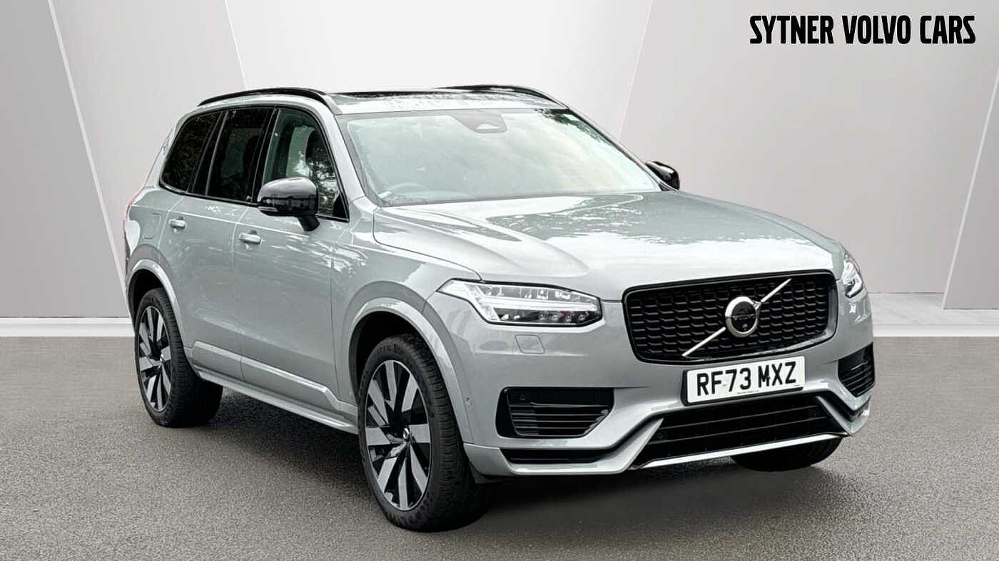 Main listing image - Volvo XC90