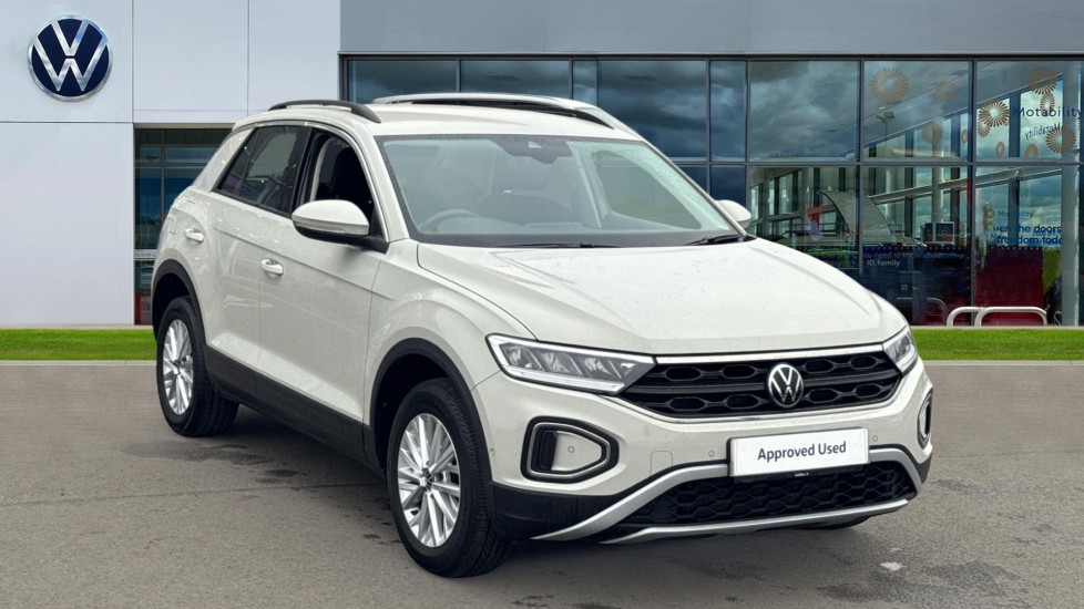 Main listing image - Volkswagen T-Roc