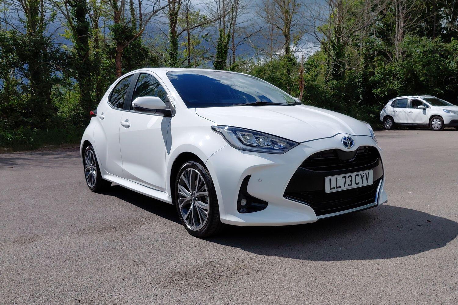 Main listing image - Toyota Yaris