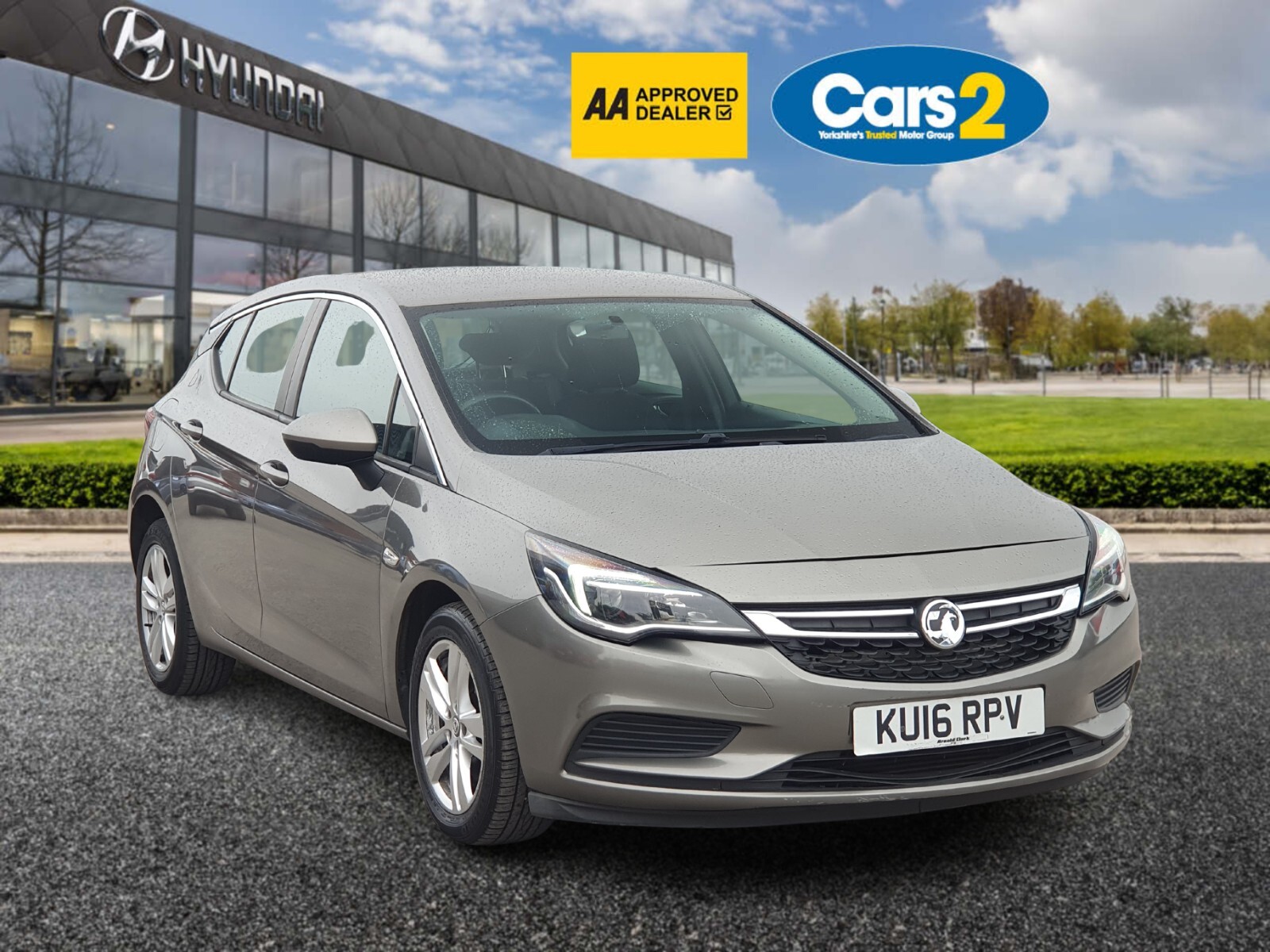 Main listing image - Vauxhall Astra