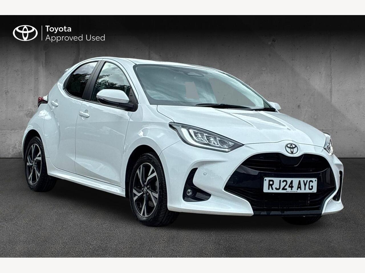Main listing image - Toyota Yaris