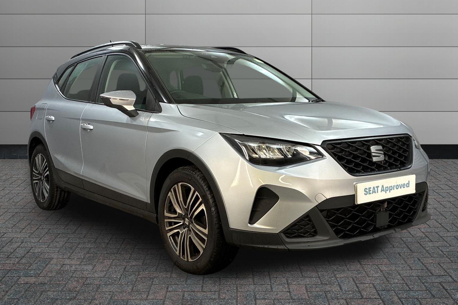 Main listing image - SEAT Arona