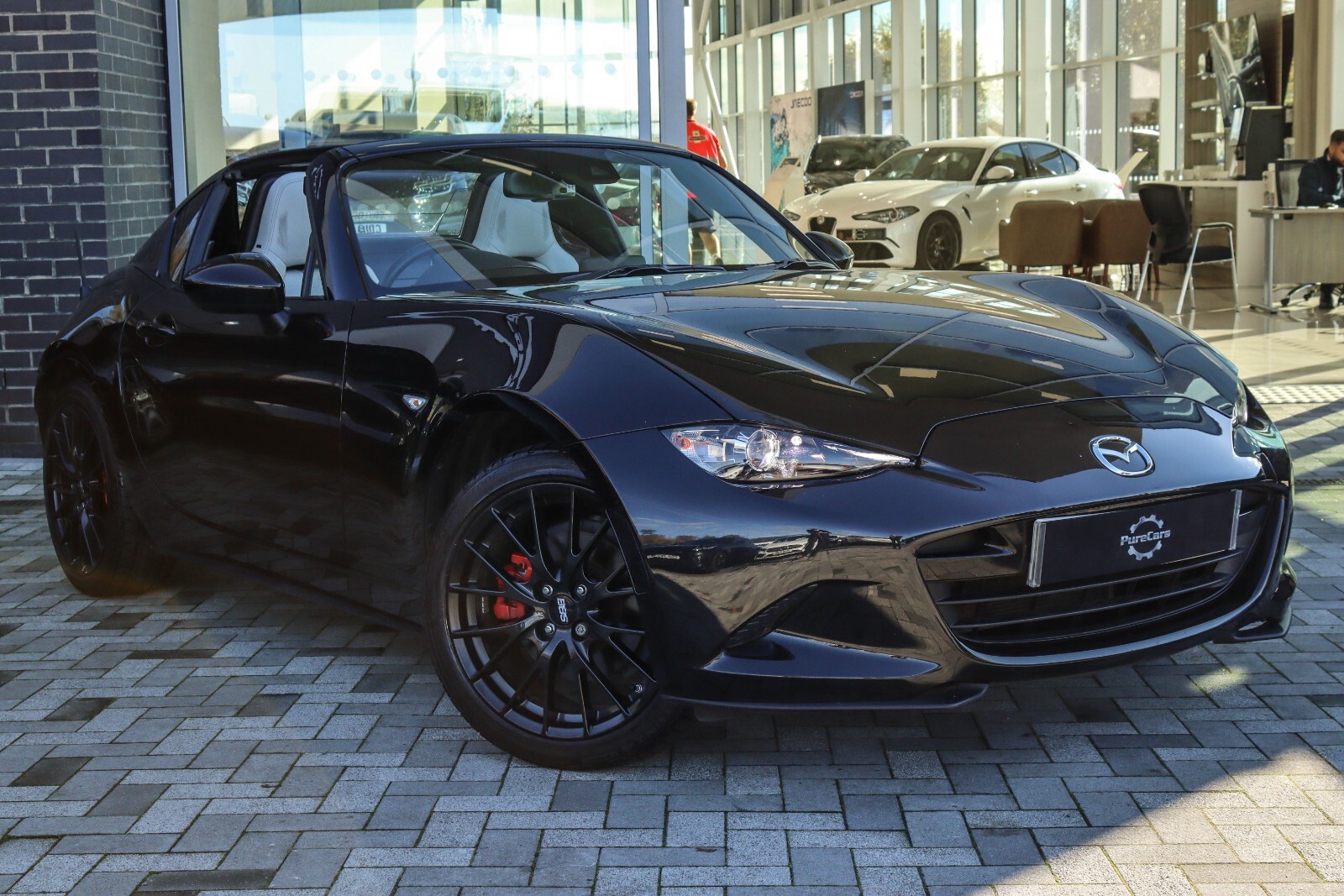 Main listing image - Mazda MX-5