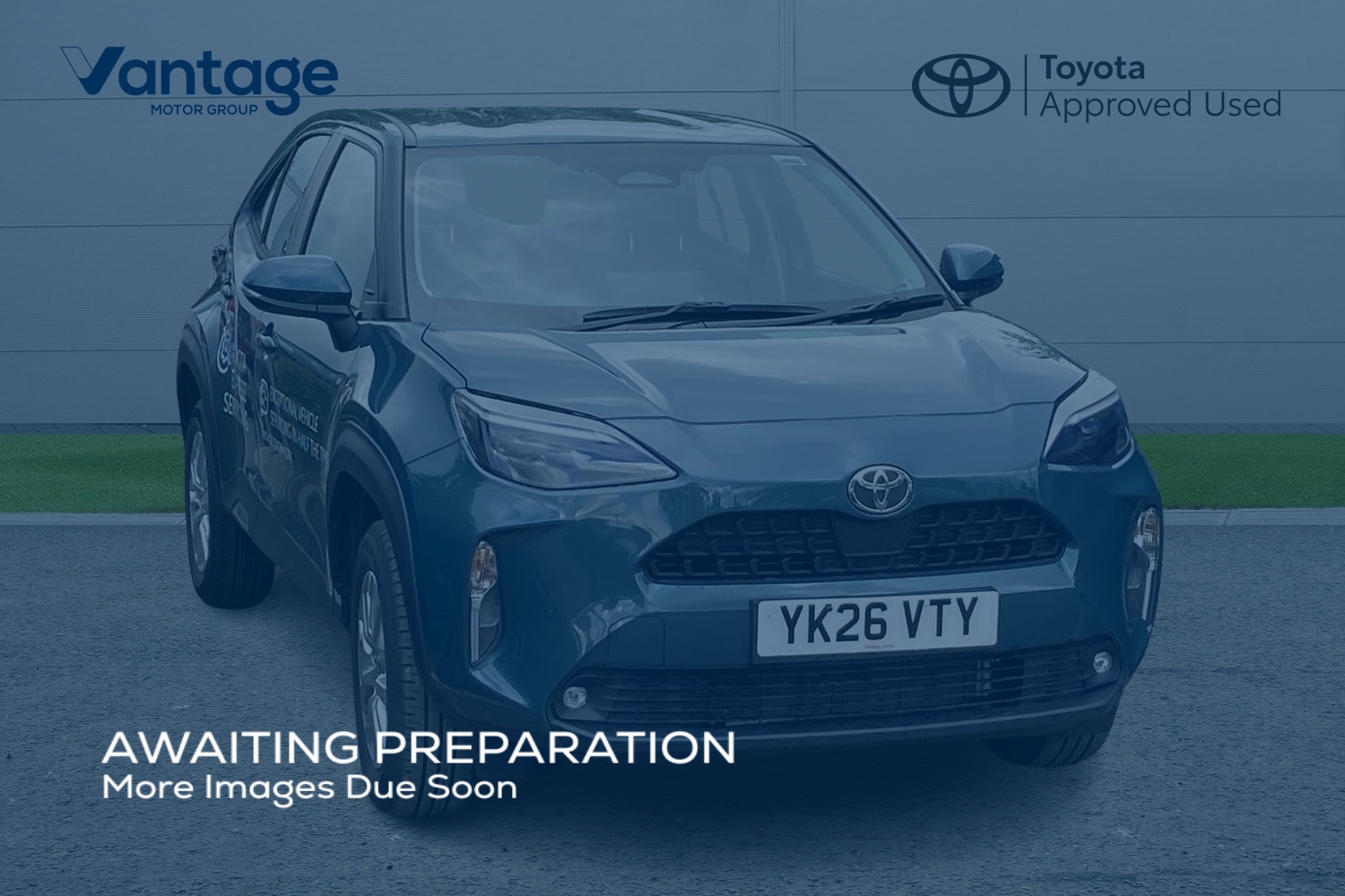 Main listing image - Toyota Yaris Cross