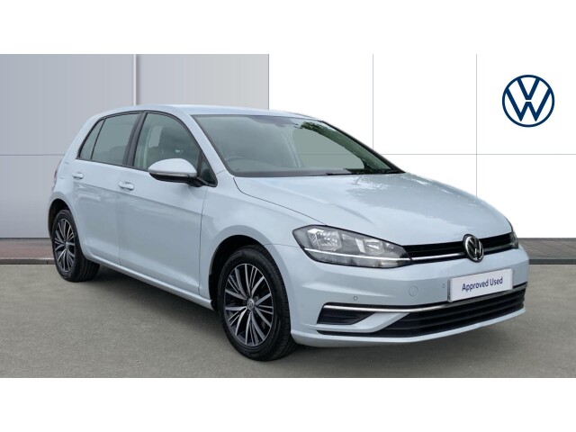 Main listing image - Volkswagen Golf