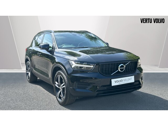 Main listing image - Volvo XC40