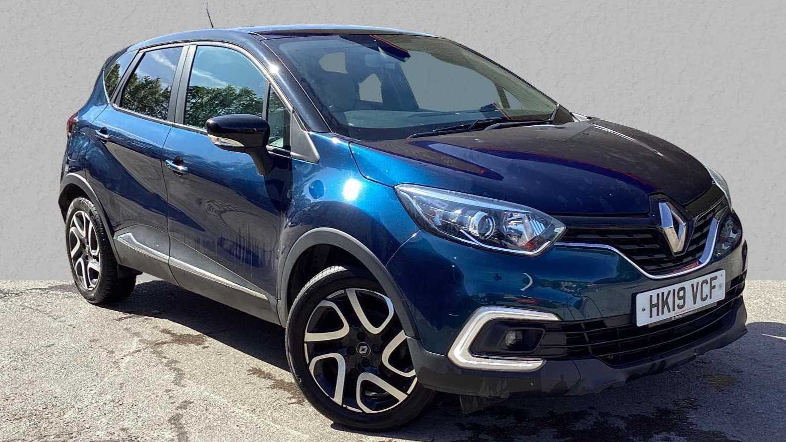 Main listing image - Renault Captur