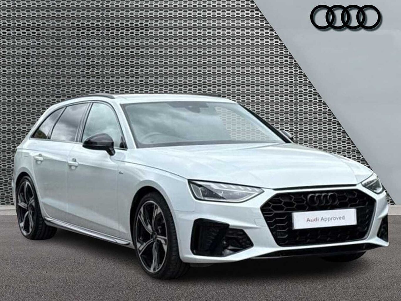 Main listing image - Audi A4 Avant