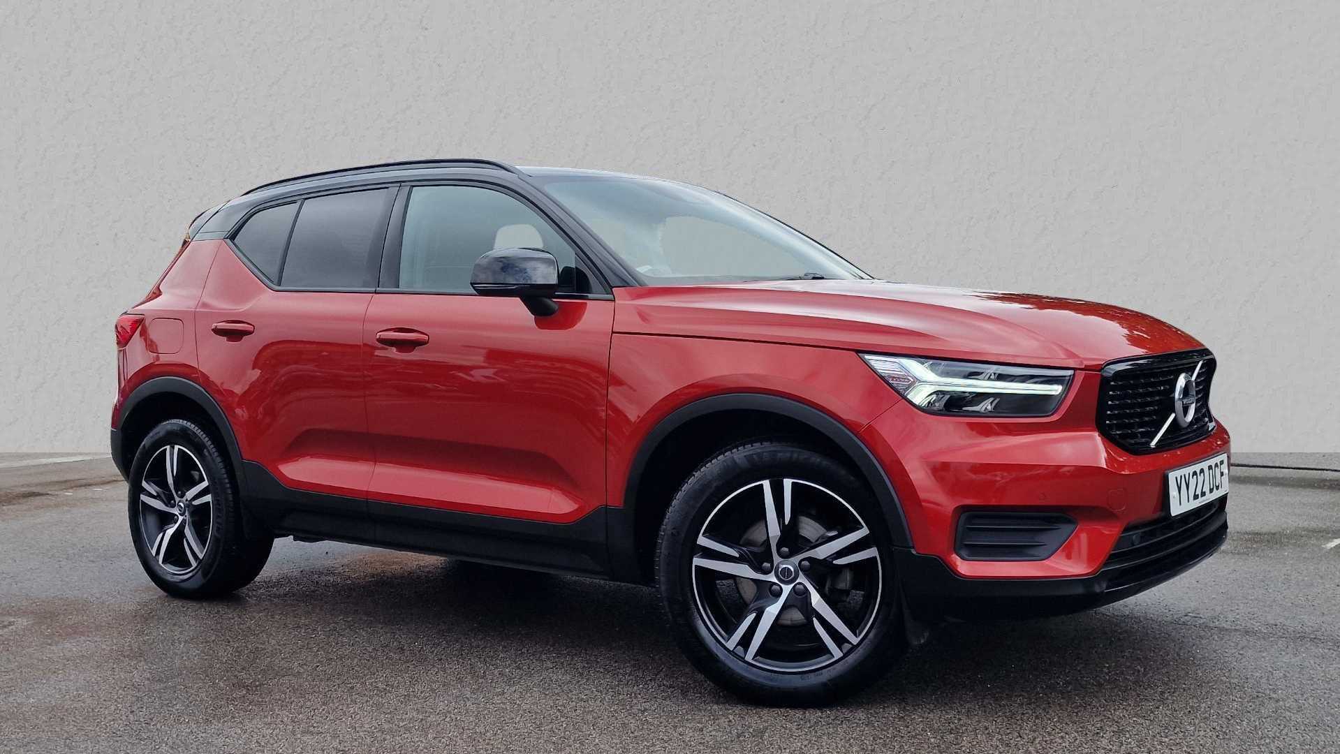 Main listing image - Volvo XC40