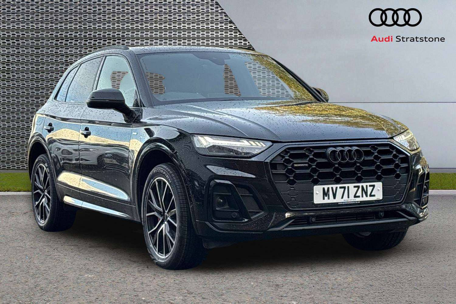 Main listing image - Audi Q5