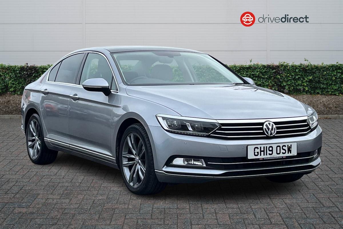 Main listing image - Volkswagen Passat