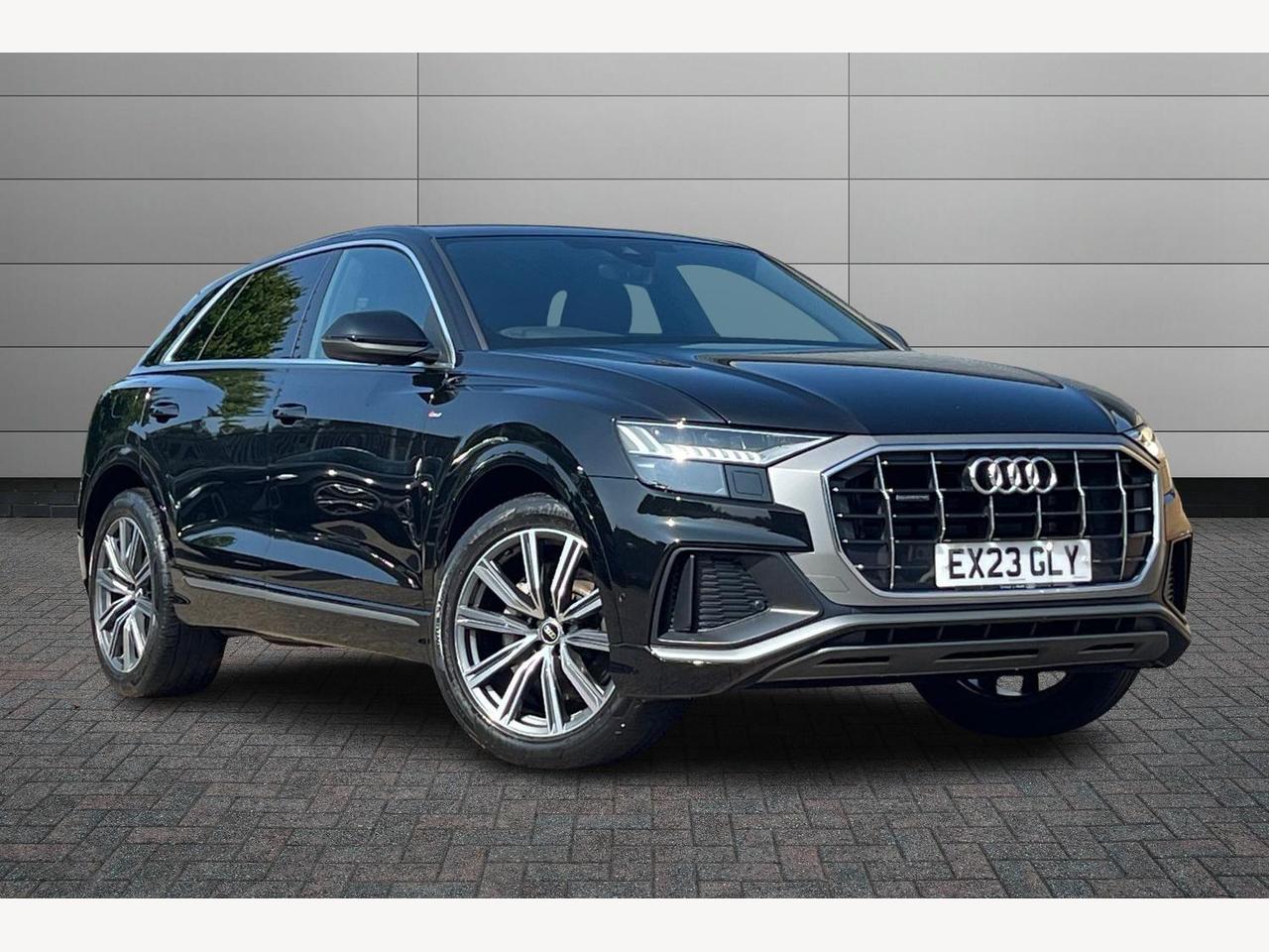 Main listing image - Audi Q8